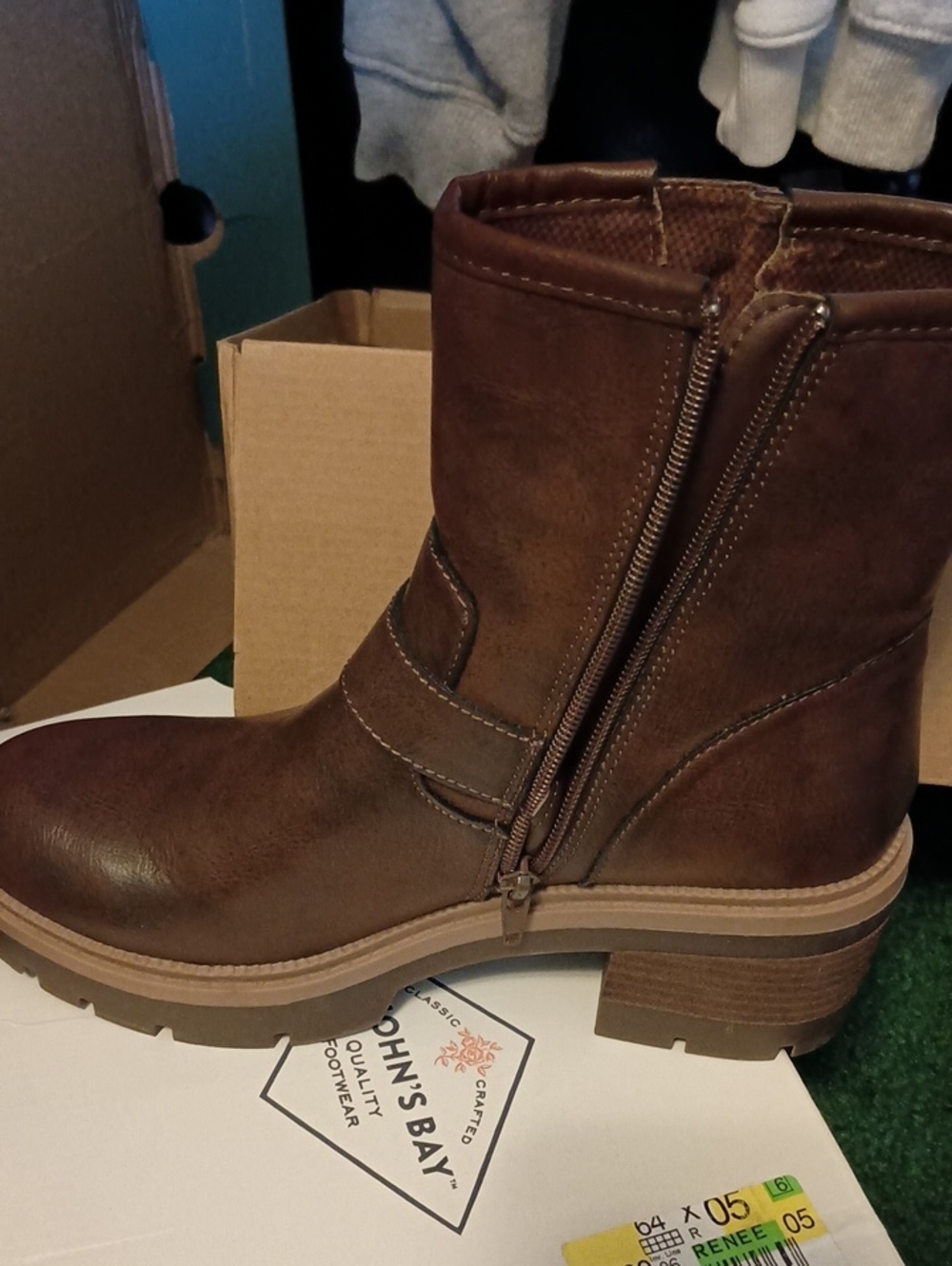 Brown Side-Zip Women's Boot